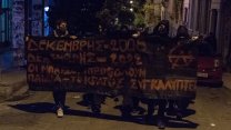 Yunanistan polis kurşunuyla ağır yaralanan 16 yaşındaki genç için ayağa kalktı