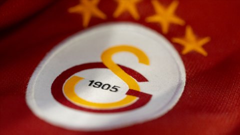 Galatasaray Oğulcan Çağlayan'ı kiralık olarak gönderdiğini duyurdu