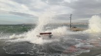 Lodos İstanbul'da etkisini sürdürüyor: Deniz ulaşımında bazı seferler iptal edildi!