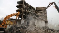 Kocaeli'de 2022'de metruk ve deprem hasarlı 100 bina yıkıldı