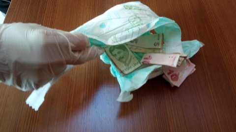 Siirt'te dilenci operasyonu: Paralar bebek bezinden çıktı!