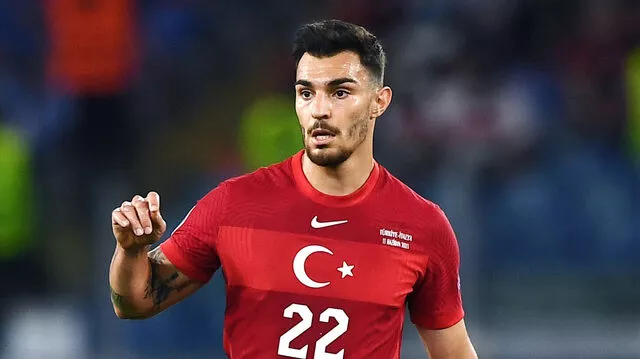 Galatasaray, Beşiktaş'ın istediği Kaan Ayhan transferini bitirdi!