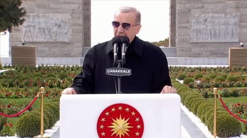 Erdoğan Çanakkale'de: "108 sene önce nasıl başardıysak asrın felaketinin üstesinden de gelebiliriz"