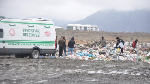 Konya'dan gelen haber yürek burktu: Çöpte bebek cesedi bulundu