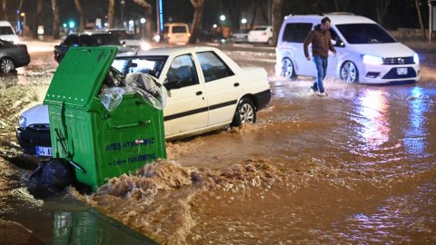 Kahramanmaraş'ta yağış hayatı olumsuz etkiledi