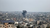 İsrail ordusu abluka altındaki Gazze'yi vurdu, karşılık gecikmedi