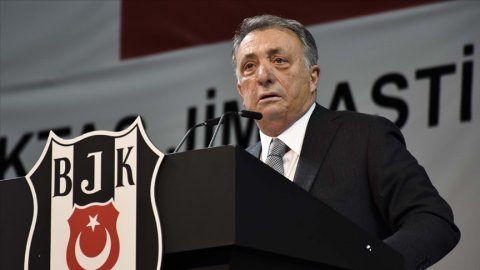 Beşiktaş Kulübü Başkanı Çebi TFF Başkanlığı'na aday olup olmayacağını açıkladı