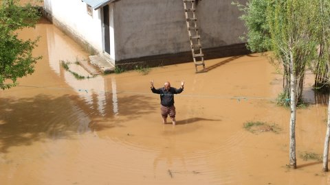 Bingöl'de sağanak etkili oldu: Su baskınları yaşandı