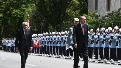 Cumhurbaşkanı Erdoğan Meclis'e geldi!