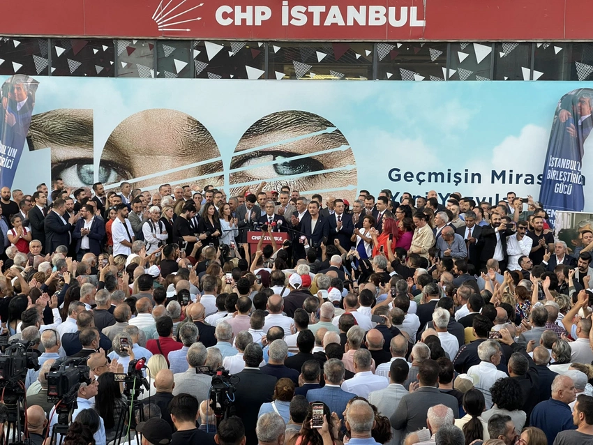 Cemal Canpolat, CHP İstanbul İl Başkanlığına adaylığını açıkladı!