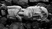 Göbeklitepe'de heyecanlandıran keşif: İnsan ve hayvan heykeli bulundu