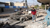 Suriye ordusunun İdlib kent merkezine düzenlediği saldırıda 8 sivil hayatını kaybetti