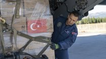Gazzeli siviller için Türkiye'nin insani yardımlarını taşıyan üçüncü uçak yola çıktı