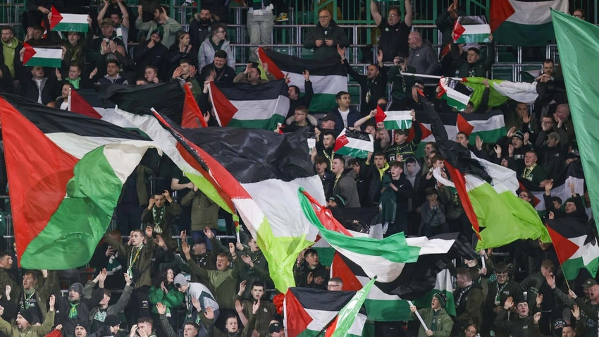 Şampiyonlar Ligi maçında tarihi anlar: Her yerde Filistin bayrakları dalgalandı!