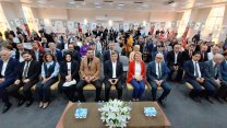 Ahmet Davutoğlu: Gözümüzün önünde 1 aydır, bir halk yok ediliyor