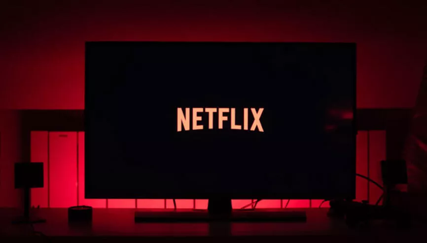 Hollywood'daki grev Netflix'i vurdu: 5 dizi yayından kaldırıldı!