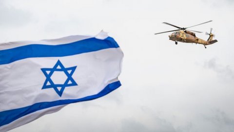 İsrail helikopteri yanlışlıkla kendi askerini vurdu!