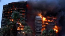 İspanya’da 14 katlı binada yangın felaketi: 4 kişi öldü, 15 kişi aranıyor!