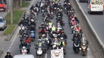 Motosikletli kuryeler Ordu'da 'Trafikte biz de varız' eylemi yaptı