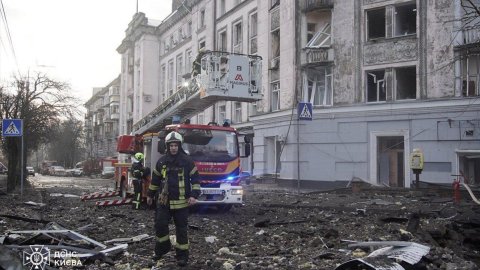 Rusya'dan Ukrayna'nın başkent Kiev'e füzeli saldırı: 13 ölü!
