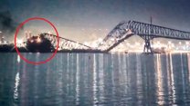 Film değil, gerçek: ABD'de gemi köprüyü yıktı, araçlar sulara gömüldü!