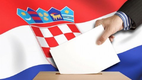 Hırvatistan bugün sandık başında!