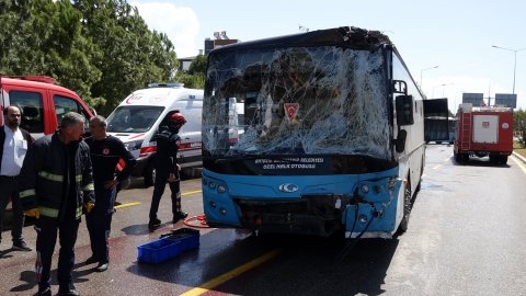 Antalya'da 3'ü halk otobüsü, 7 aracın karıştığı zincirleme kazada yaralılar var!