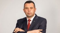 YRP Belediye Başkanı Ali Öztoklu partisinden istifa etti