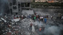 İsrail'in Nuseyrat Mülteci Kampına düzenlediği saldırılar en az 8 Filistinlinin hayatına mal oldu