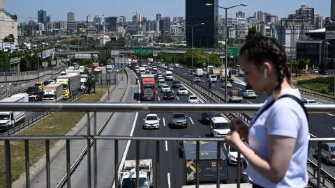 İstanbul'da yarın trafiğe çıkacaklar dikkat: Bu yollar kapalı olacak!