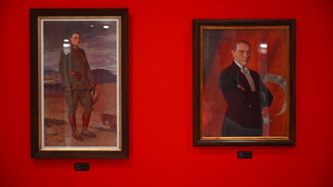 "Karanlıkta Akan Bir Yıldız: Mustafa Kemal Atatürk" sergisi açıldı
