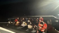 İzmir'de 24 düzensiz göçmen yakalandı