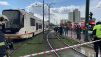Gaziantep’te tramvaya yıldırım düştü