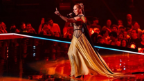 Sertab Erener Eurovision sahnesini 21 yıl sonra yeniden salladı