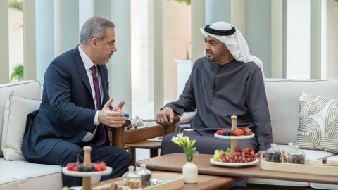Bakan Fidan, BAE Devlet Başkanı Al Nahyan ile görüştü
