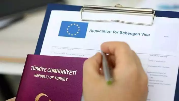 Türklerin vize çilesi bitmiyor: Ret oranları katlandı!
