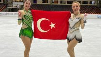 Türk sporcular Naz Arıcı ve Elif Sırma Özel Almanya'da gümüş madalyaya uzandı